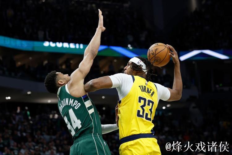 字母哥30+12助雄鹿翻盘步行者 马刺36分狂胜快船